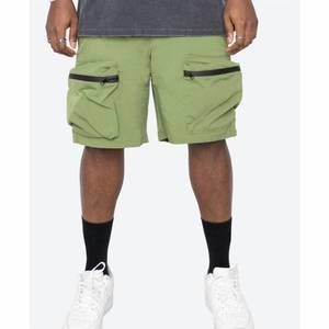 NEW EPTM men's combat shorts in green